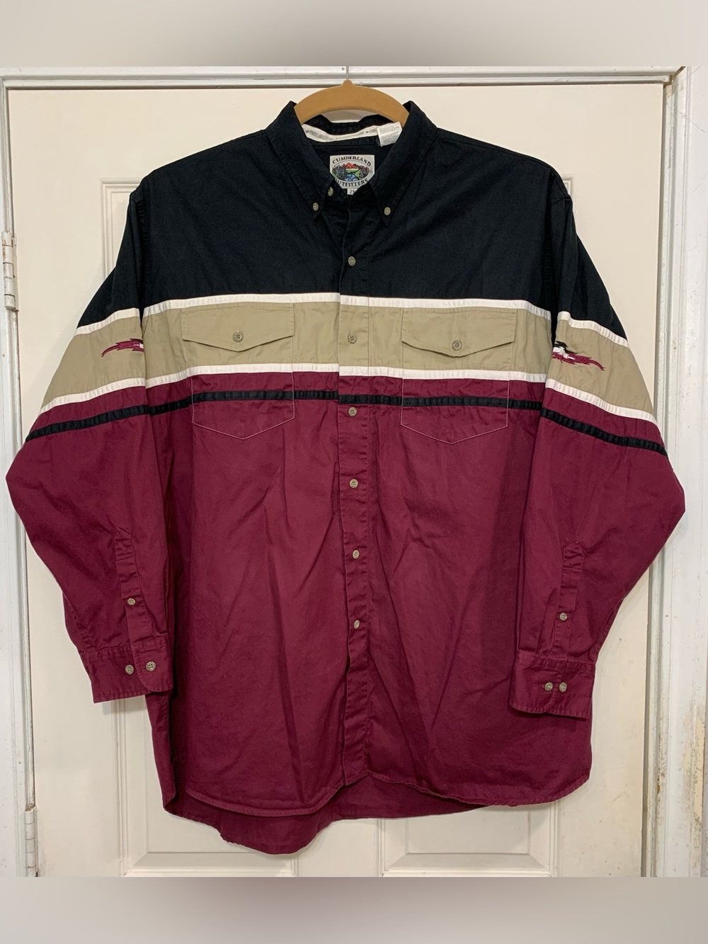 Cumberland Outfitters Maroon, Beige & Black Aztec 2x Western Button Down. 3537